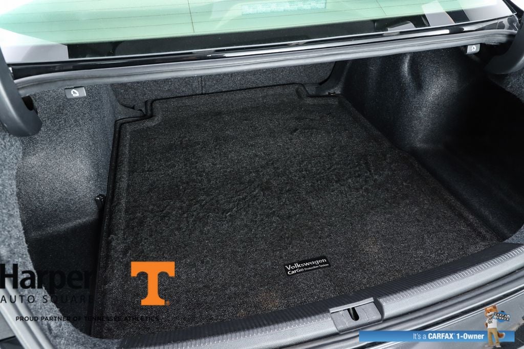 2015 Volkswagen Passat 1.8T Limited Edition