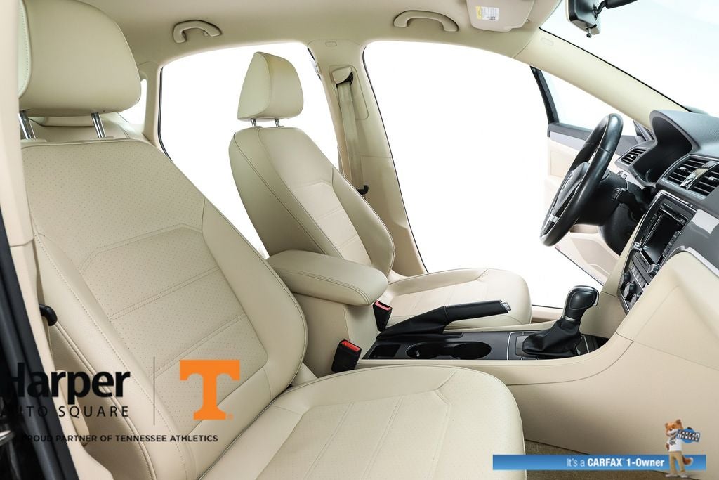 2015 Volkswagen Passat 1.8T Limited Edition