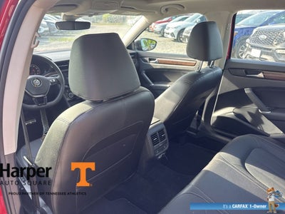 2022 Volkswagen Passat 2.0T Limited Edition