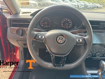 2022 Volkswagen Passat 2.0T Limited Edition
