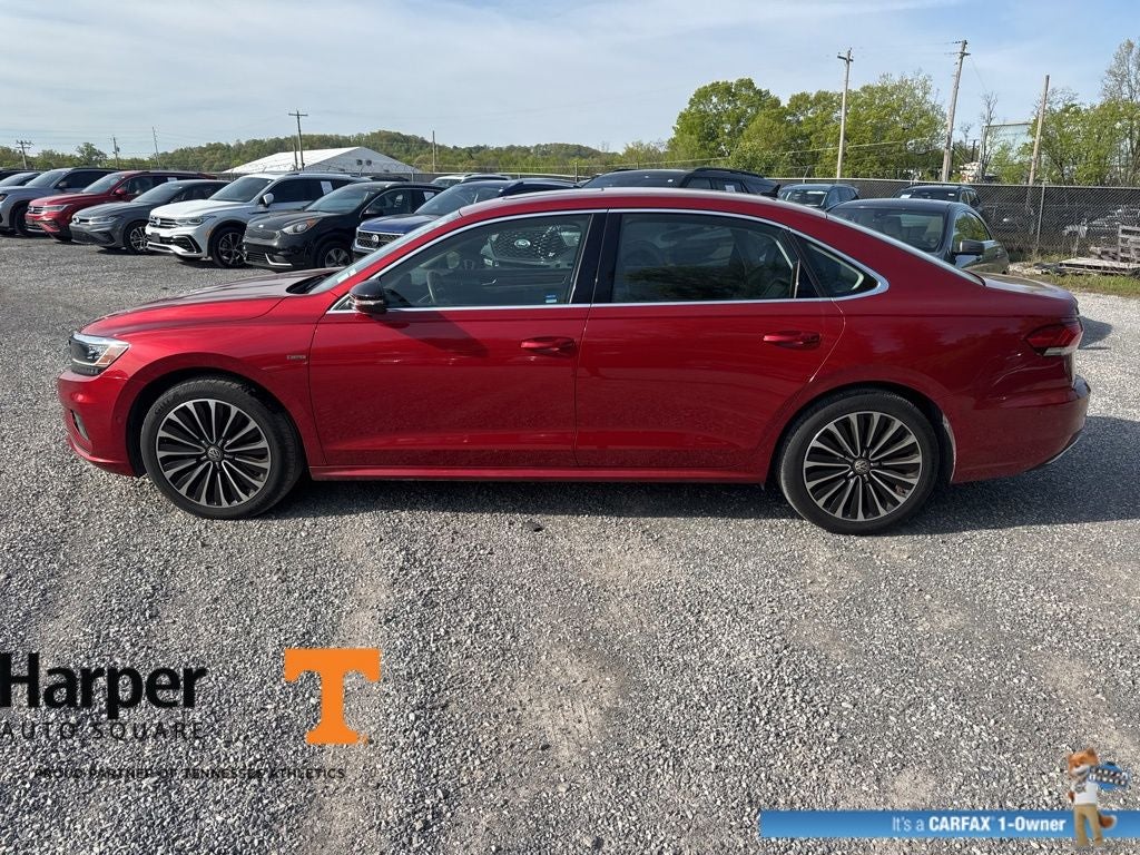 2022 Volkswagen Passat 2.0T Limited Edition