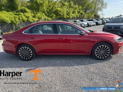 2022 Volkswagen Passat 2.0T Limited Edition