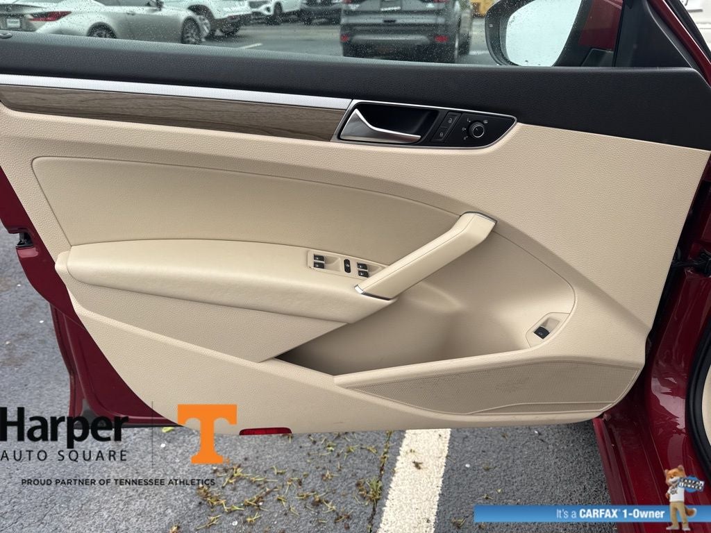 2017 Volkswagen Passat 1.8T SE