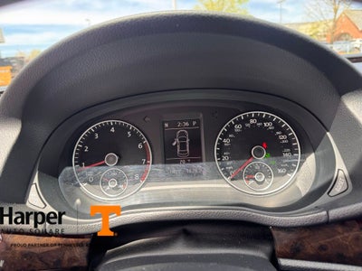 2014 Volkswagen Passat SEL Premium