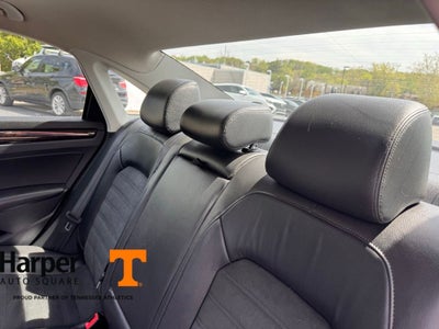 2014 Volkswagen Passat SEL Premium