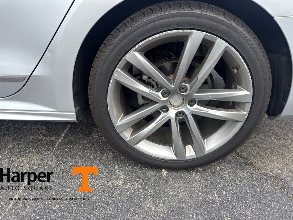 2017 Volkswagen Passat 1.8T R-Line