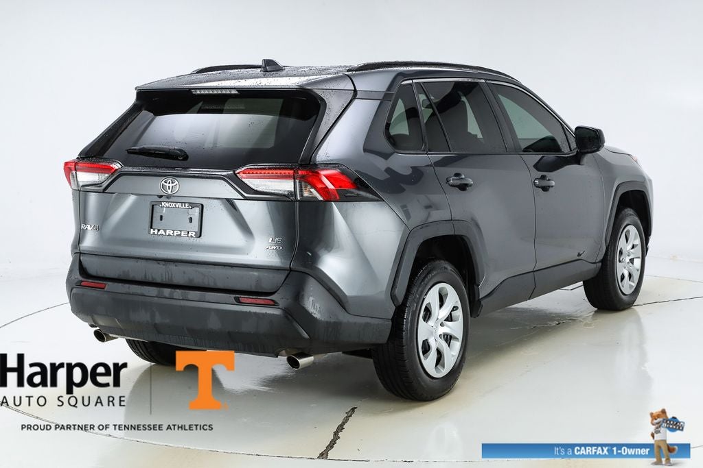 2020 Toyota RAV4 LE
