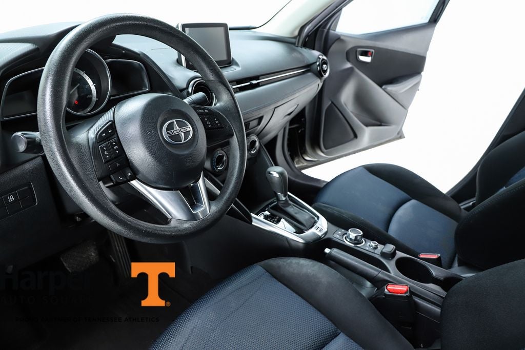 2016 Scion iA Base