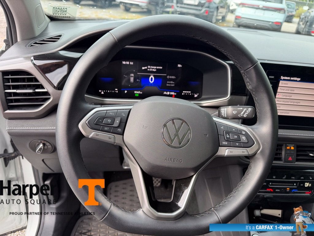 2025 Volkswagen Taos 1.5T SE Black