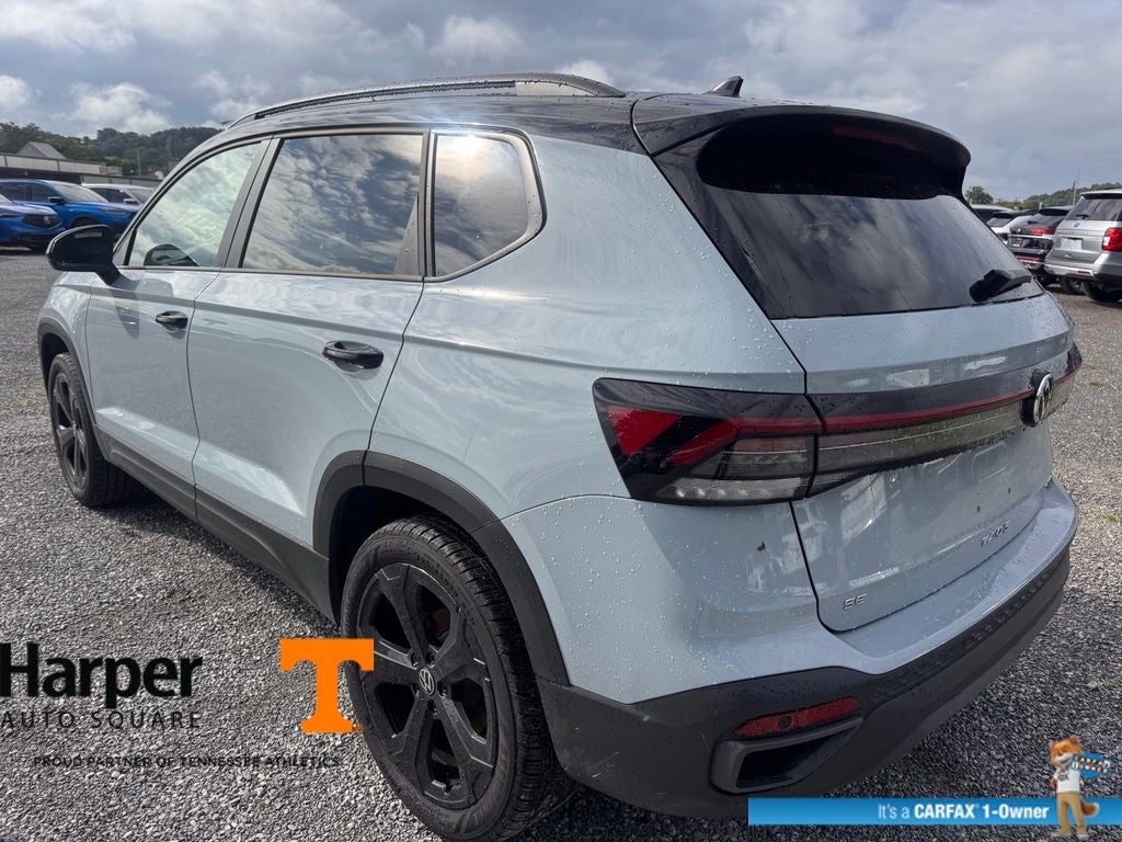 2025 Volkswagen Taos 1.5T SE Black