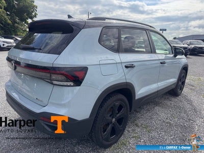 2025 Volkswagen Taos 1.5T SE Black