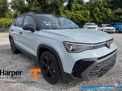 2025 Volkswagen Taos 1.5T SE Black