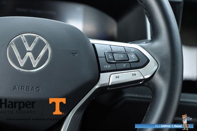 2025 Volkswagen Taos 1.5T SE Black