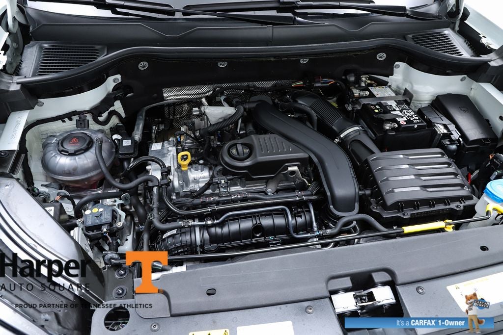 2025 Volkswagen Taos 1.5T SE Black