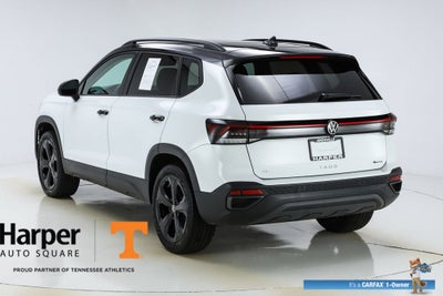 2025 Volkswagen Taos 1.5T SE Black