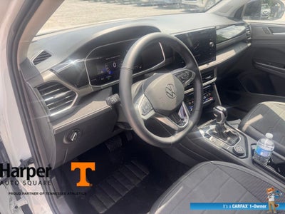 2025 Volkswagen Taos 1.5T SE Black