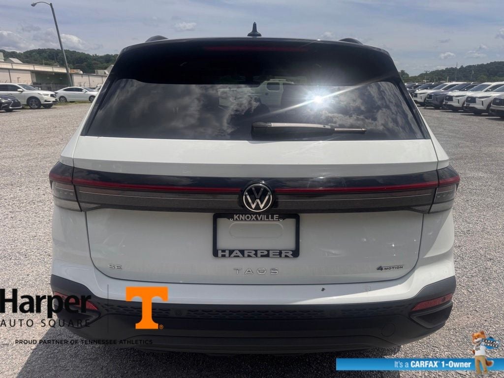 2025 Volkswagen Taos 1.5T SE Black