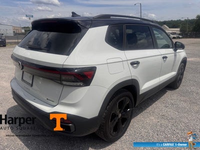 2025 Volkswagen Taos 1.5T SE Black