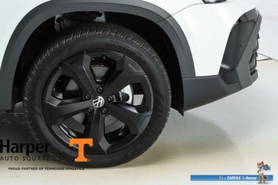 2025 Volkswagen Taos 1.5T SE Black