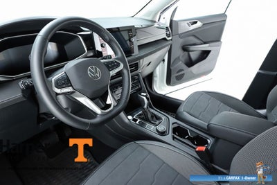 2025 Volkswagen Taos 1.5T SE Black