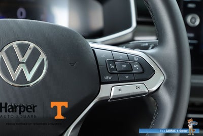 2025 Volkswagen Taos 1.5T SE Black
