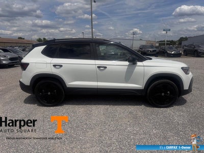 2025 Volkswagen Taos 1.5T SE Black