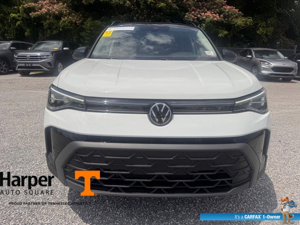 2025 Volkswagen Taos 1.5T SE Black