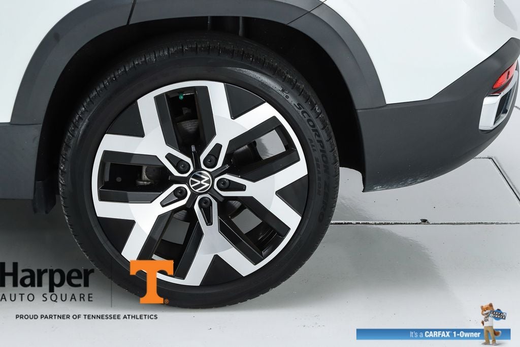 2023 Volkswagen Taos 1.5T SEL
