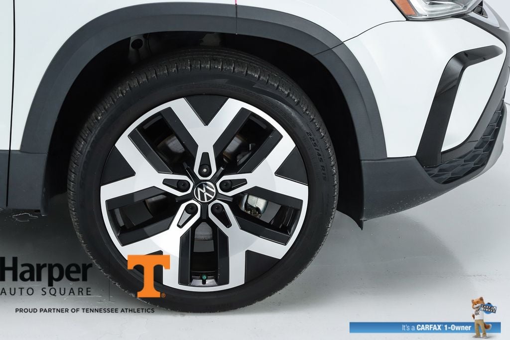2023 Volkswagen Taos 1.5T SEL