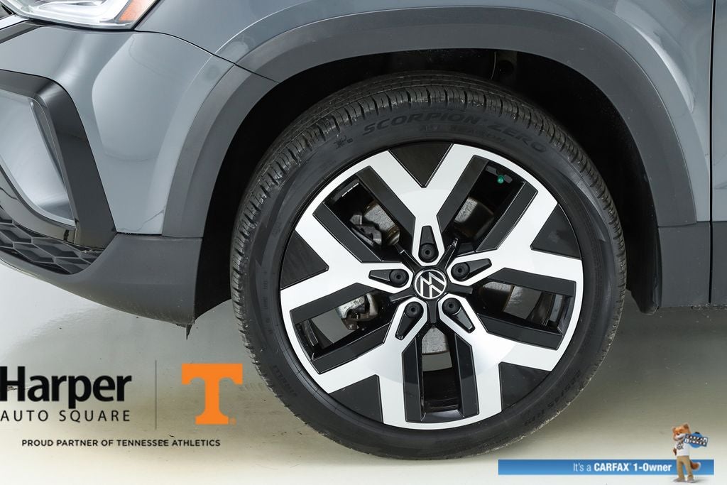2023 Volkswagen Taos 1.5T SEL