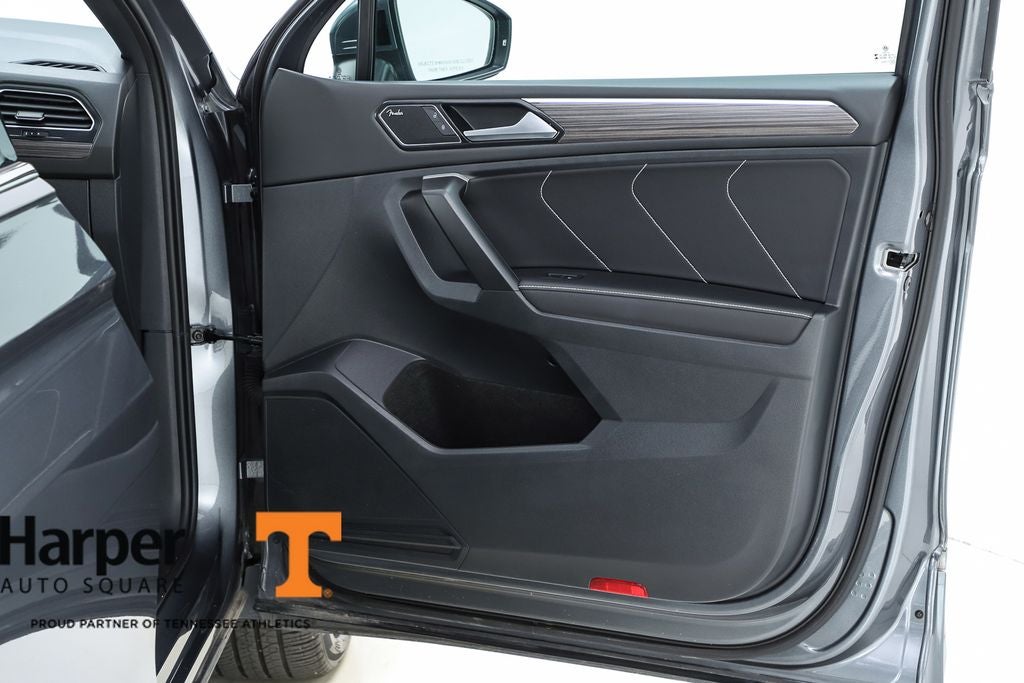 2024 Volkswagen Tiguan 2.0T SEL R-Line