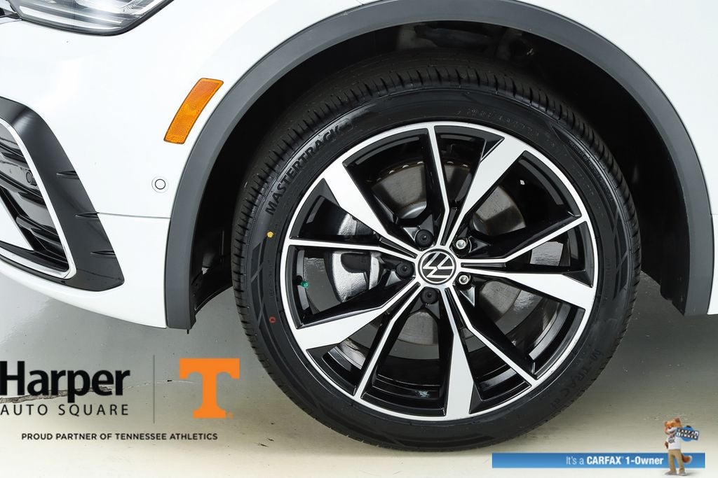 2023 Volkswagen Tiguan 2.0T SEL R-Line