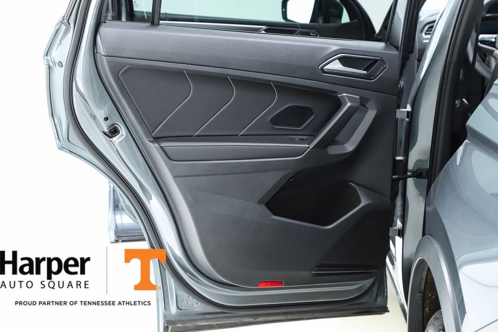 2022 Volkswagen Tiguan 2.0T SEL R-Line