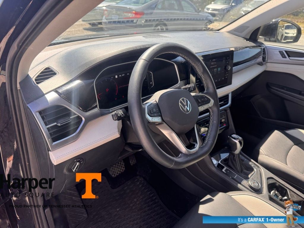 2025 Volkswagen Taos 1.5T SEL