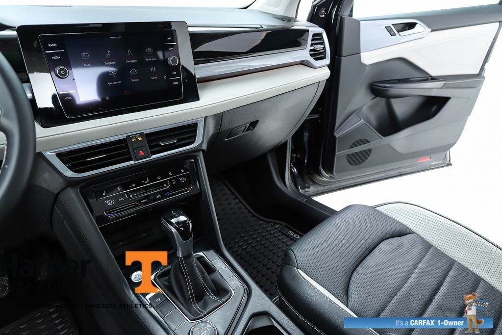 2025 Volkswagen Taos 1.5T SEL
