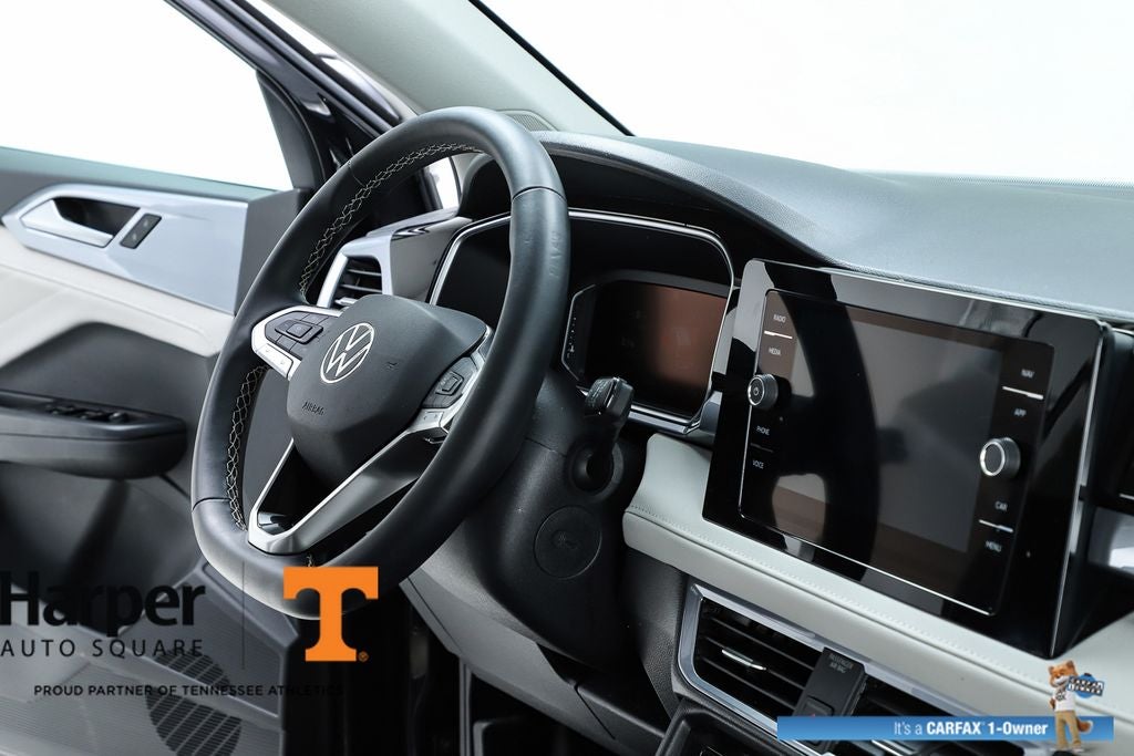 2025 Volkswagen Taos 1.5T SEL