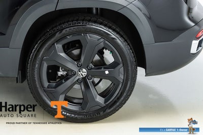 2025 Volkswagen Taos 1.5T SEL