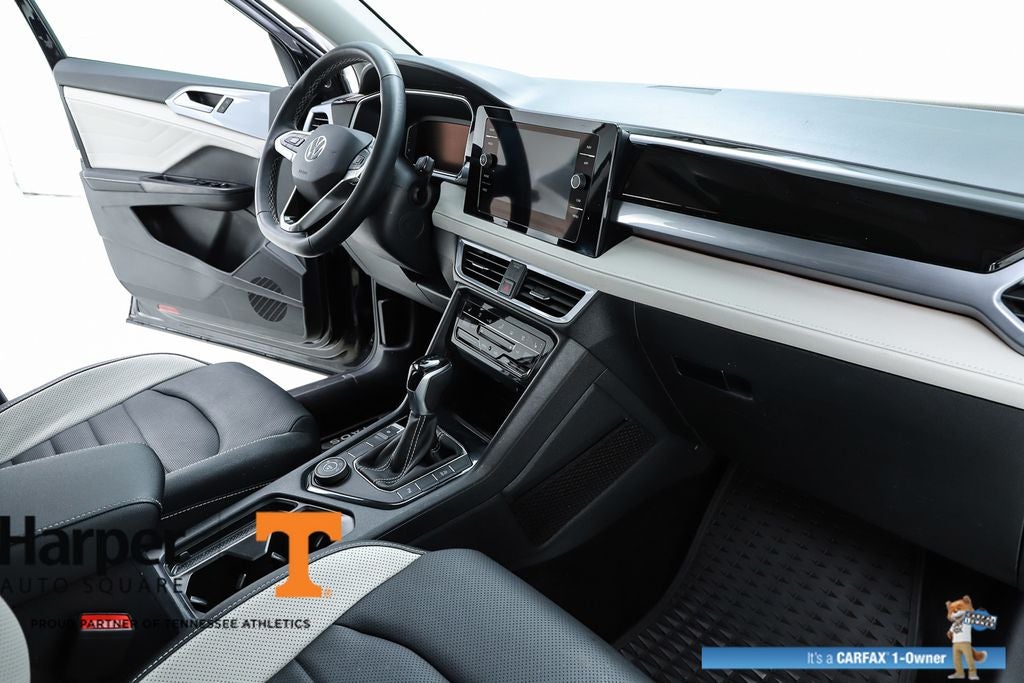 2025 Volkswagen Taos 1.5T SEL