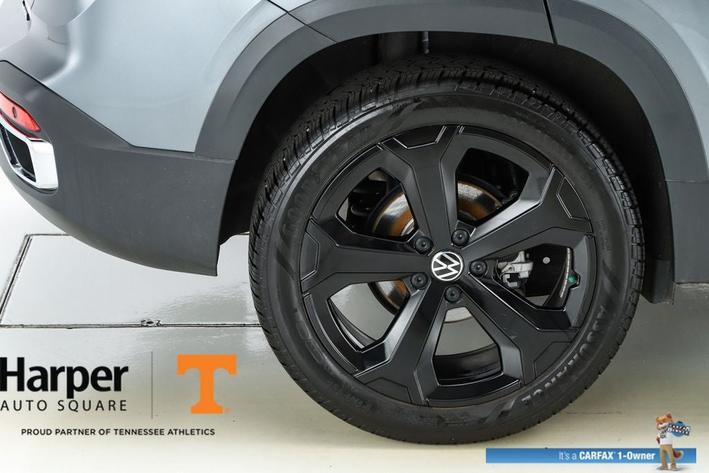 2025 Volkswagen Taos 1.5T SEL