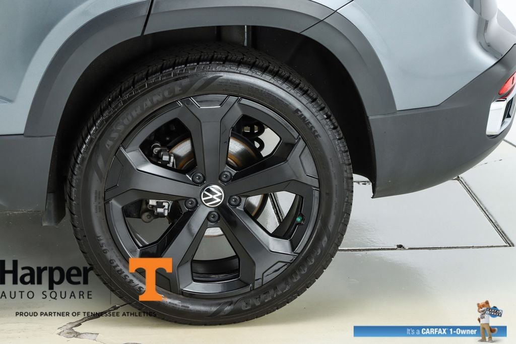 2025 Volkswagen Taos 1.5T SEL