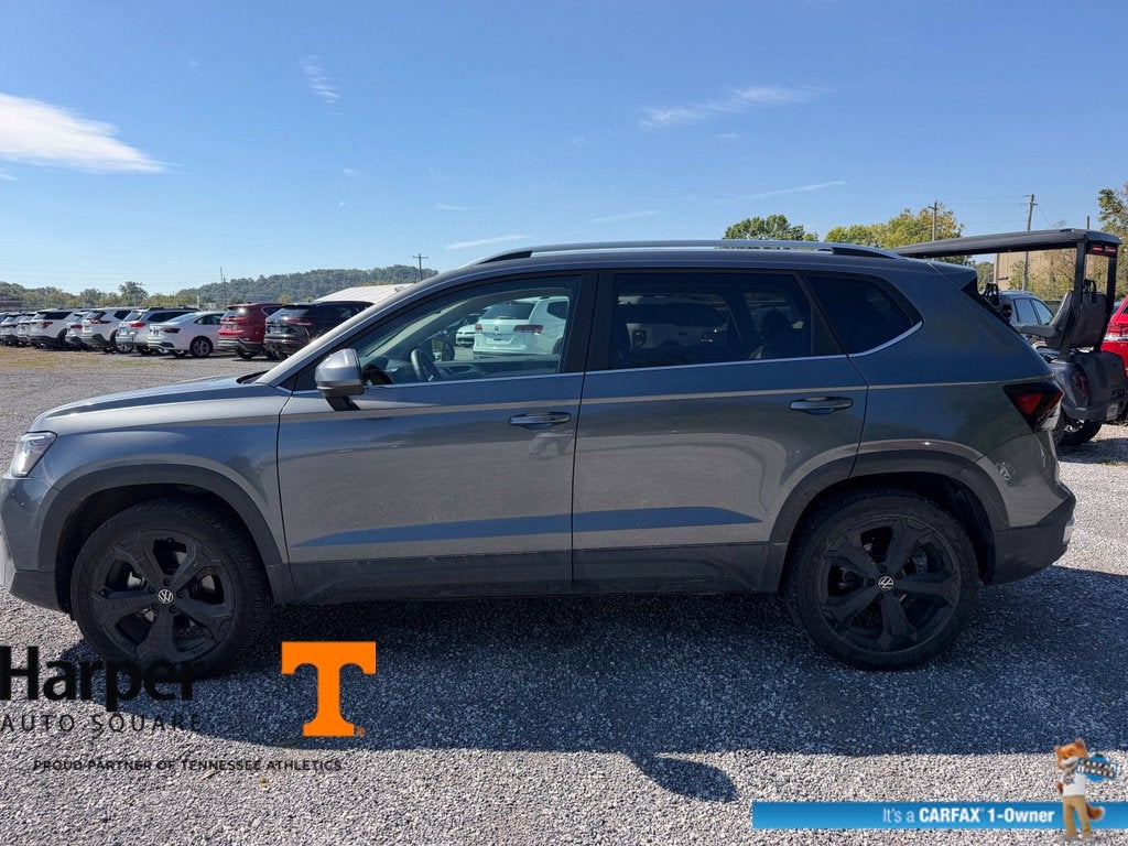 2025 Volkswagen Taos 1.5T SEL