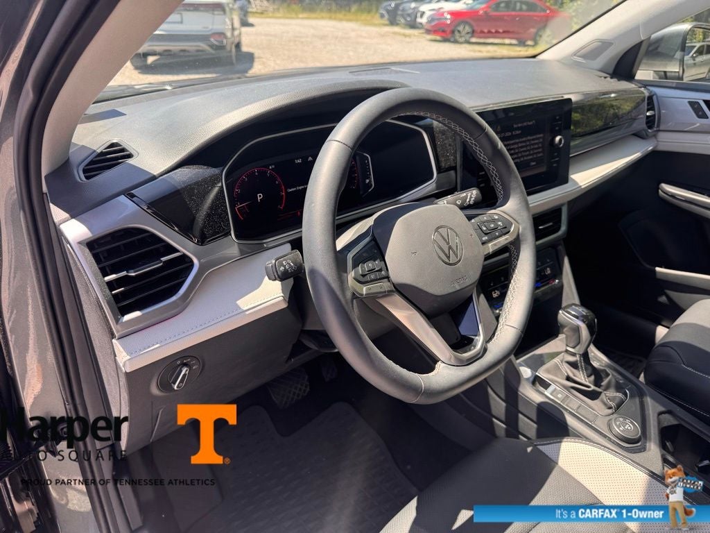 2025 Volkswagen Taos 1.5T SEL