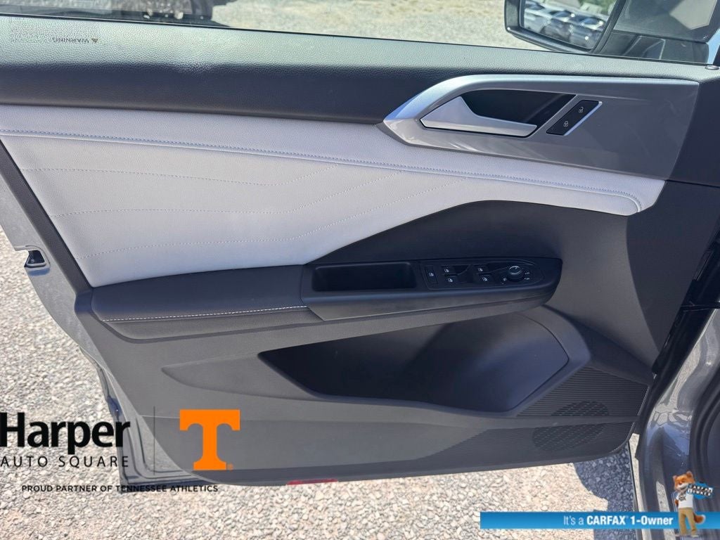 2025 Volkswagen Taos 1.5T SEL