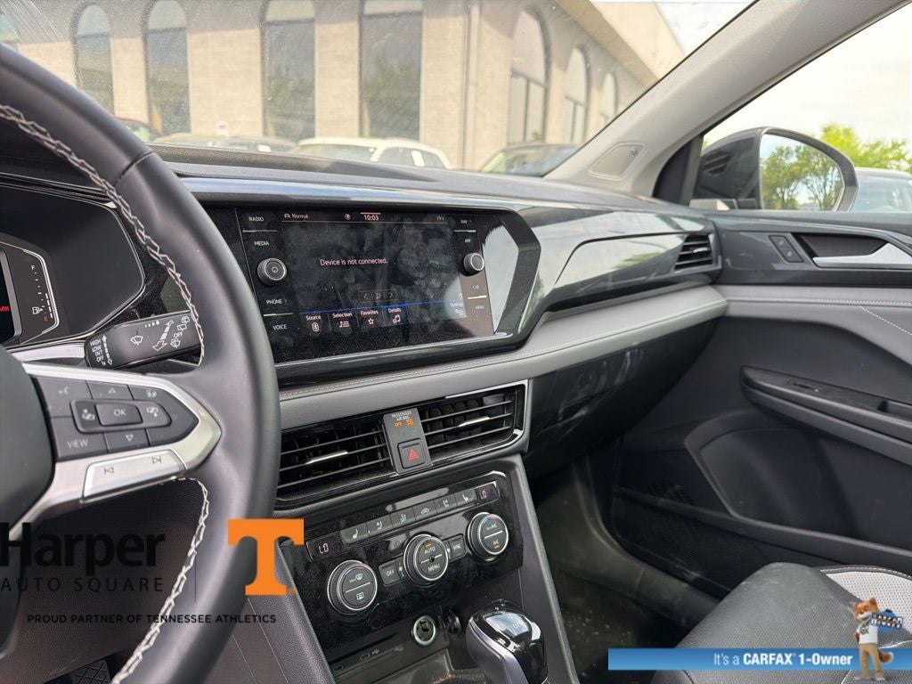 2024 Volkswagen Taos 1.5T SEL