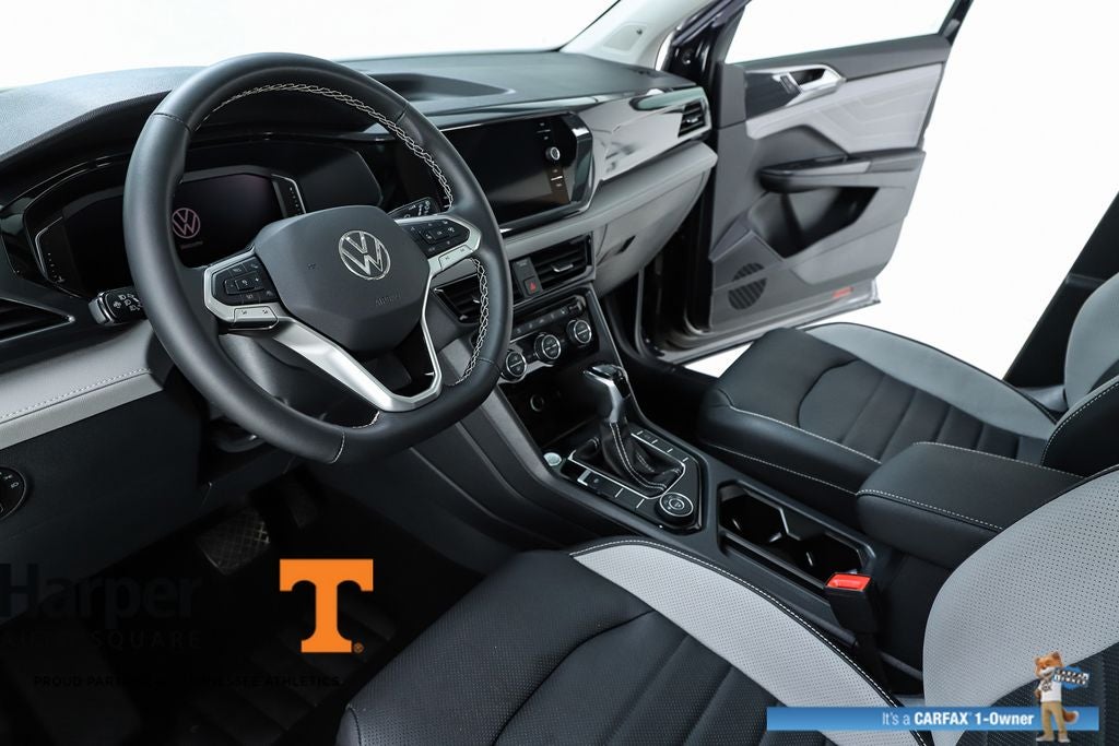 2024 Volkswagen Taos 1.5T SEL