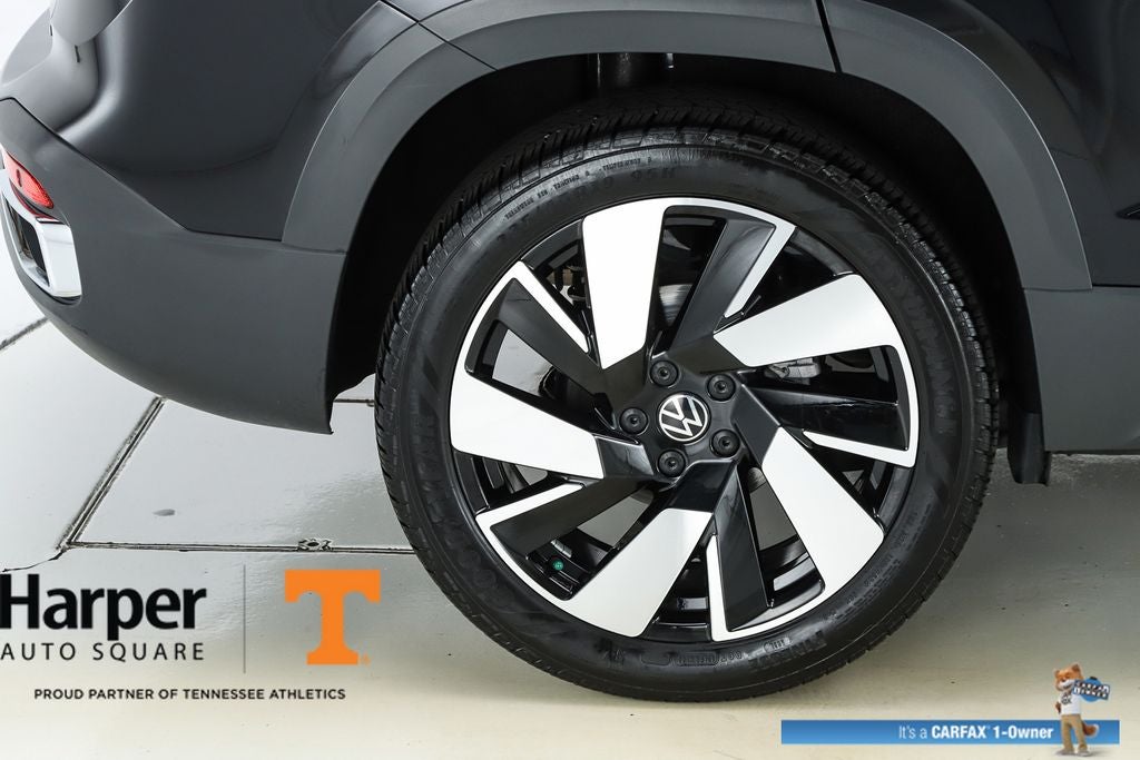 2024 Volkswagen Taos 1.5T SEL