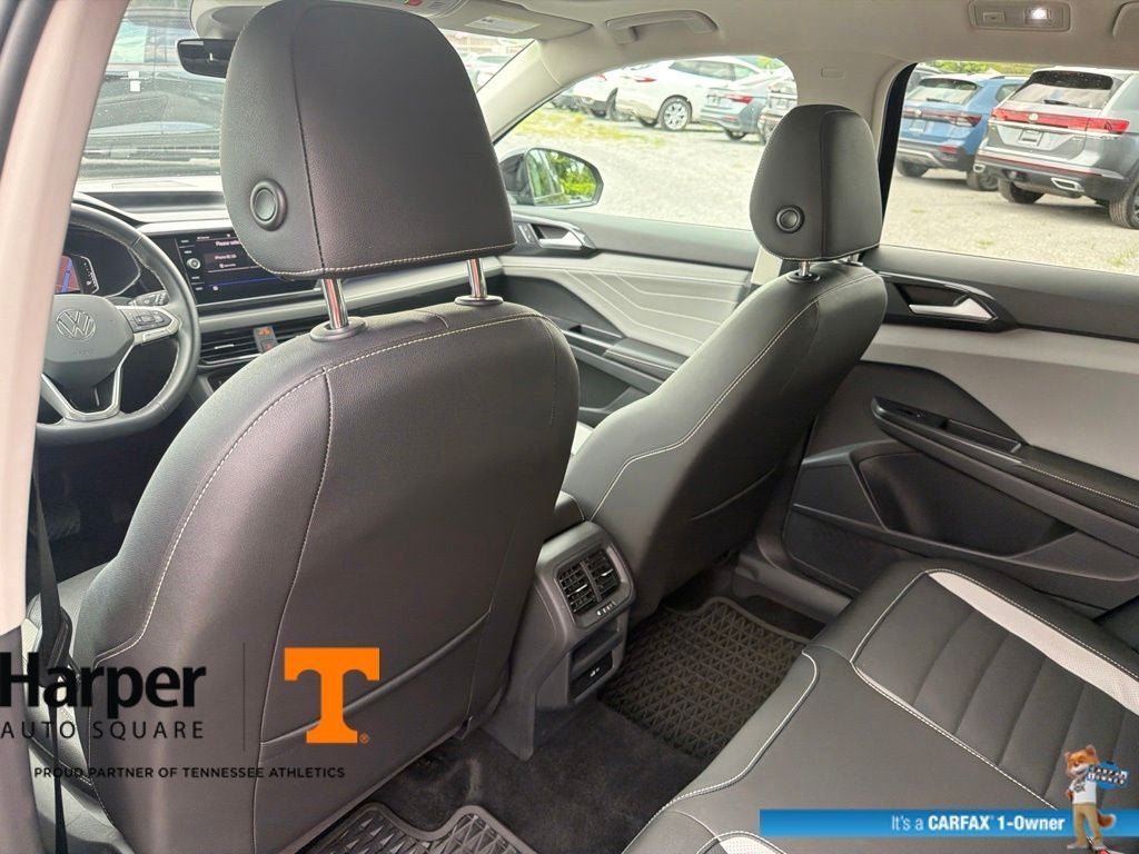 2024 Volkswagen Taos 1.5T SEL
