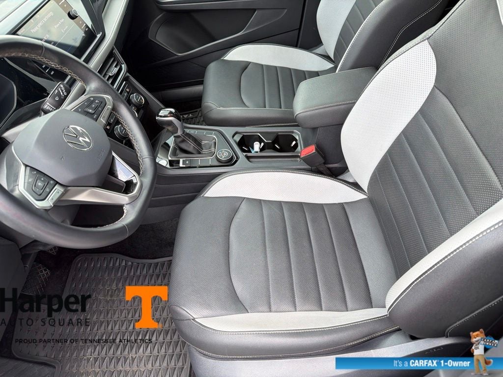 2024 Volkswagen Taos 1.5T SEL