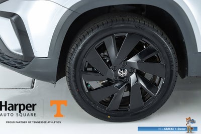 2024 Volkswagen Taos 1.5T SEL