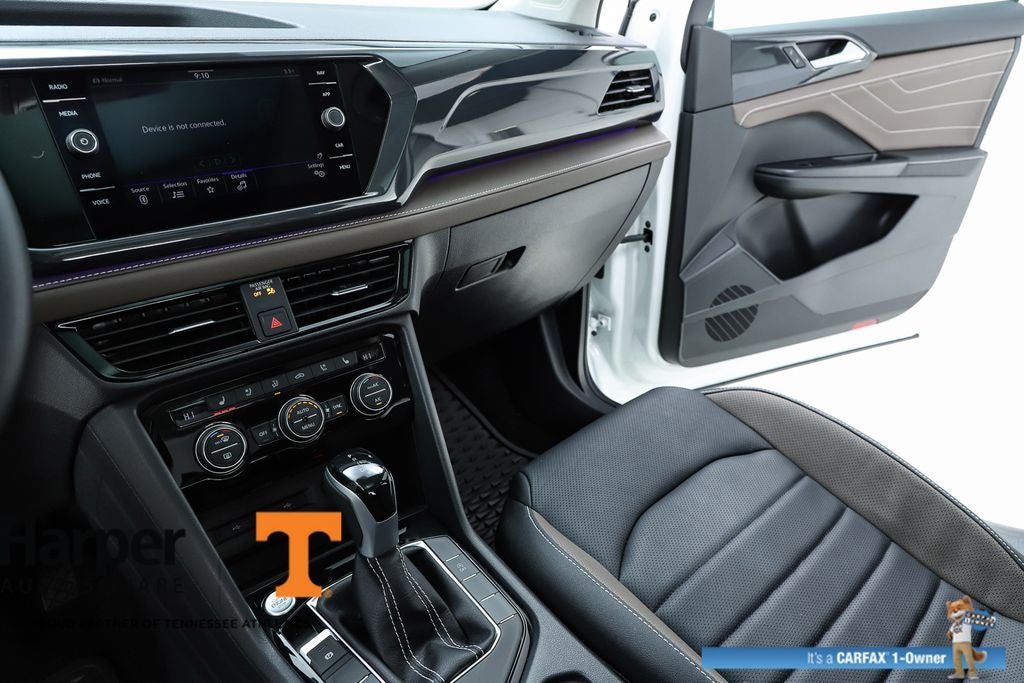 2024 Volkswagen Taos 1.5T SEL